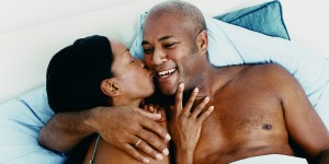 MATURE-AFRICAN-AMERICAN-COUPLE-IN-BED