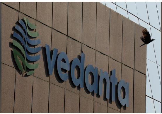 Ed Stoddard 3 Min Read JOHANNESBURG (Reuters) - The chairman of Vedanta Resources Plc, who is also Anglo American’s biggest shareholder, said on Monday he had convinced Anglo not to sell off key assets in South Africa. A bird flies past the logo of Vedanta installed on the facade of its headquarters in Mumbai, India January 31, 2018. REUTERS/Danish Siddiqui