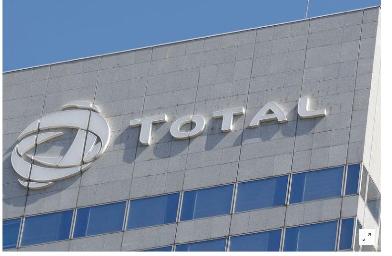  The logo of French oil giant Total is pictured on the facade of a building in Paris, France, August 5, 2018. REUTERS/Regis Duvignau