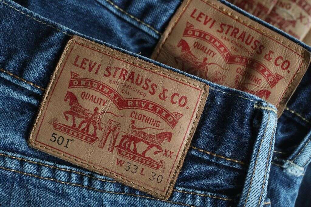 Levi Strauss & Co, Kontoor Brands