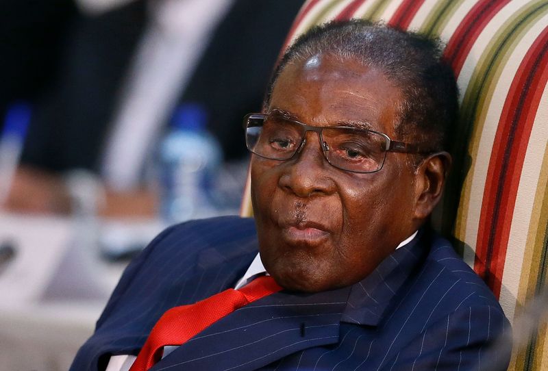 Robert Mugabe Photographer: Phill Magakoe/AFP via Getty Images
