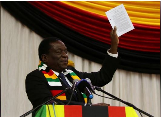 Zimbabwe President Emmerson Mnangagwa announces the date for the general elections in Harare, Zimbabwe May 30, 2018. REUTERS/Philimon Bulawayo
