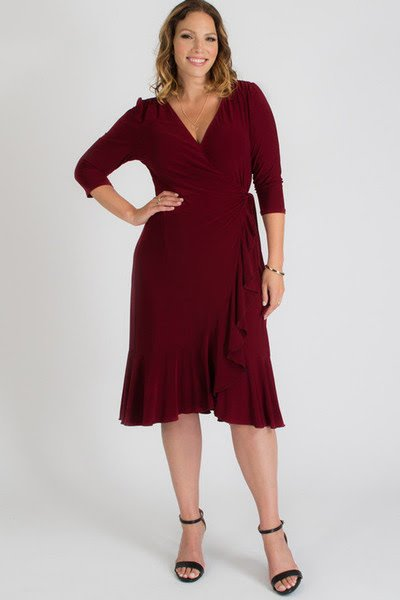 5 Stylish Dresses For Women Over 50 - AboveWhispers